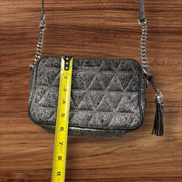 Michael Kors Quilted Crossbody Bag Silver Metallic Chain Strap Purse - Picture 4 of 10